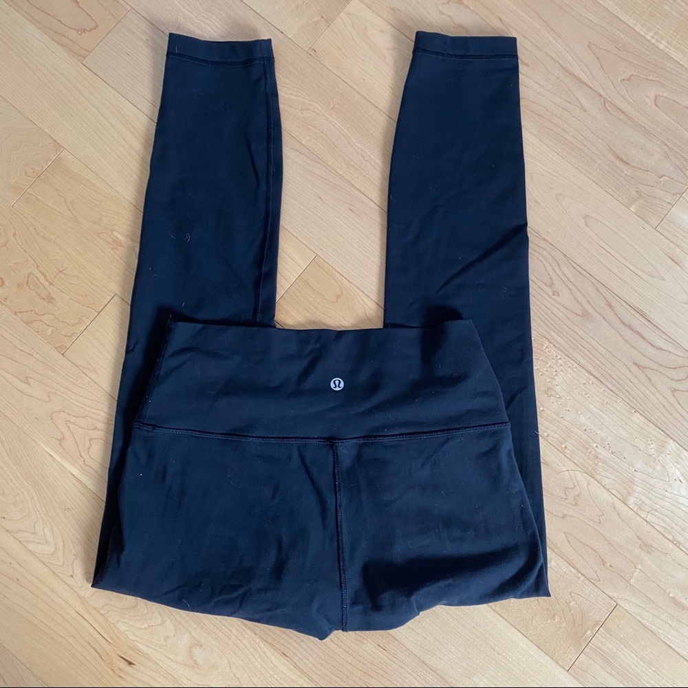 Lululemon Wunder Under 25” Legging size 8 Black